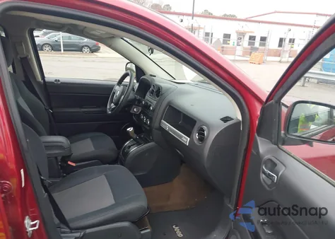 2015 Jeep Compass Sport from USA, damaged, VIN 1C4NJCBA8FD313731